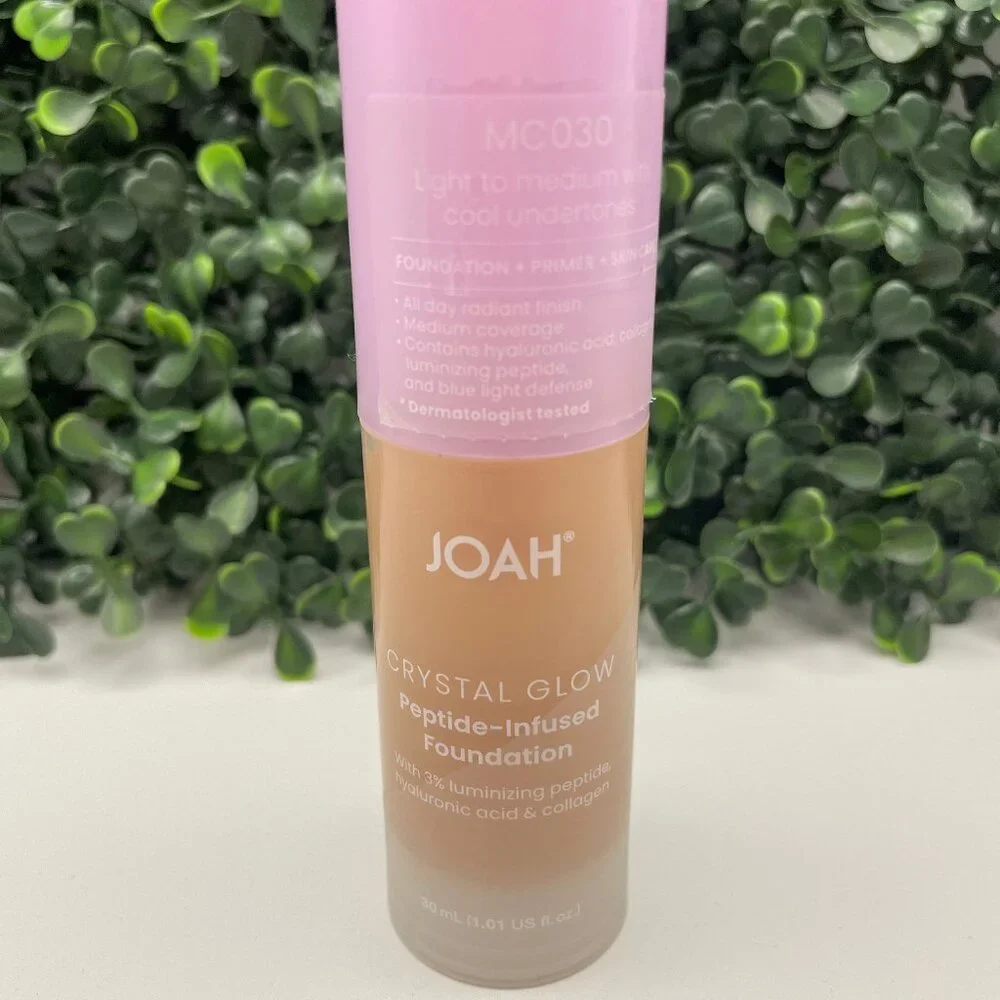 JOAH Crystal Glow Peptide-Infused Foundation with Blurring Face Primer - Light/M